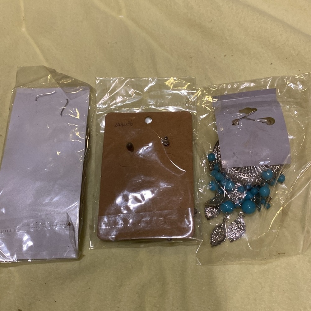 3/$20 Three Pairs Earrings - Picture 5 of 5
